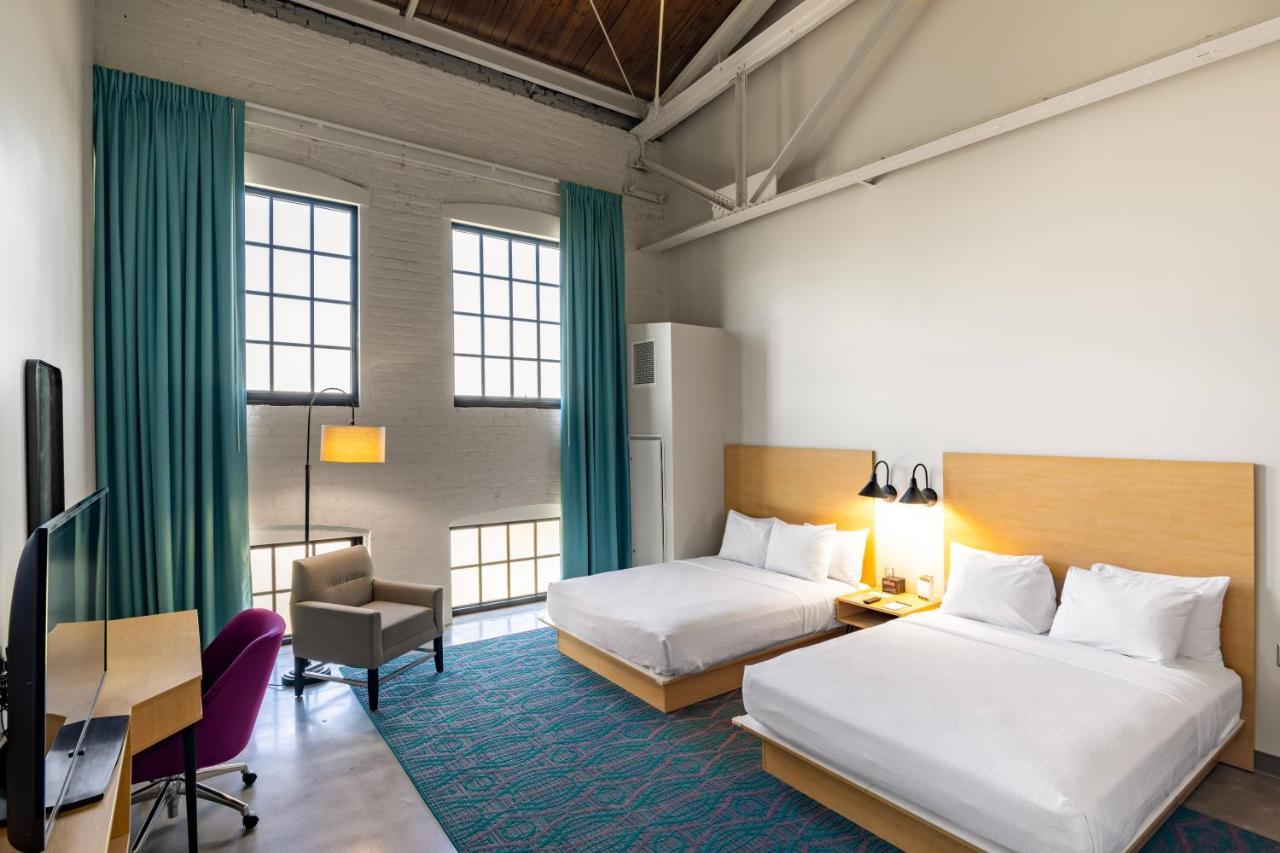 The Warehouse Hotel At Champion Mill 汉密尔顿 外观 照片